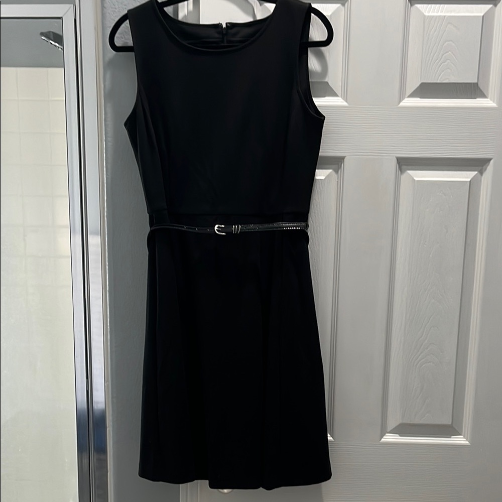 212 Collection Black Sheath Mini Dress Sleeveless Crew Neck
